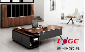 膠板辦公家具選購時(shí)要注意些什么？