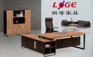 選購板式辦公家具時我們要注意這幾點。
